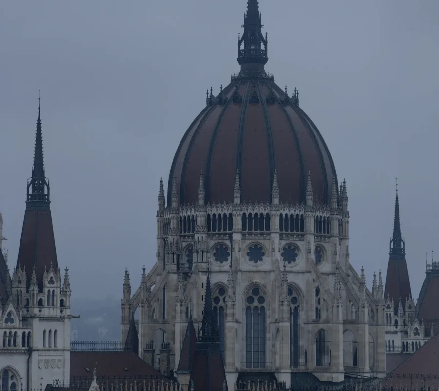 Detailansicht des ungarischen Parlaments in Budapest